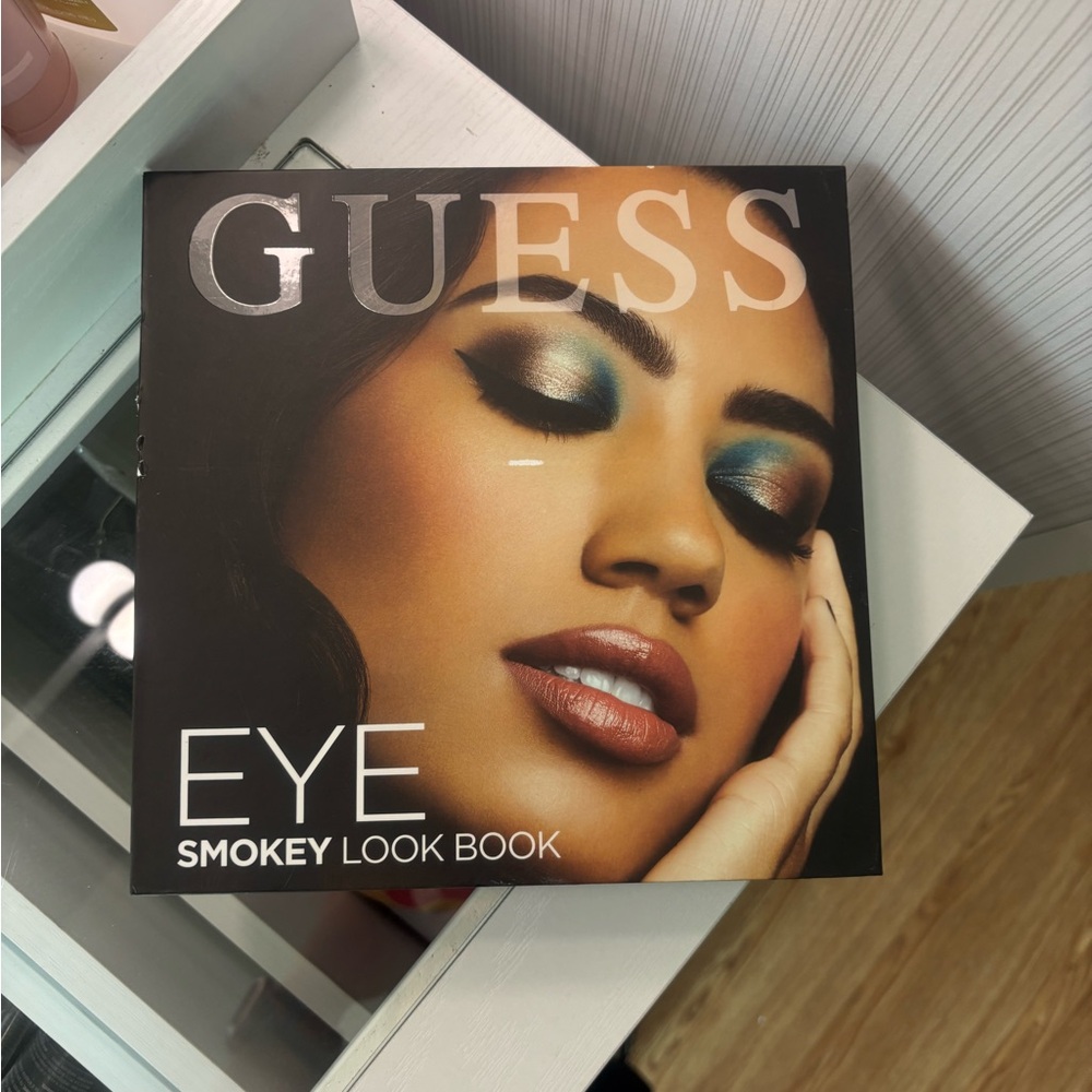 Guess makeup